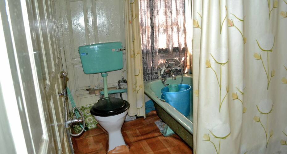 House Boat Hardy Palace, Srinagar 4
